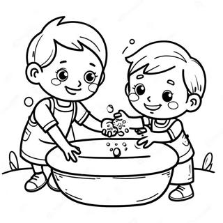 Page A Colorier Des Enfants Heureux Se Lavant Les Mains 26873-24560